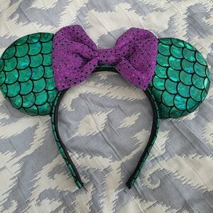 Mermaid Green Sequin Mouse Ear Headband with Fuchsia Bow